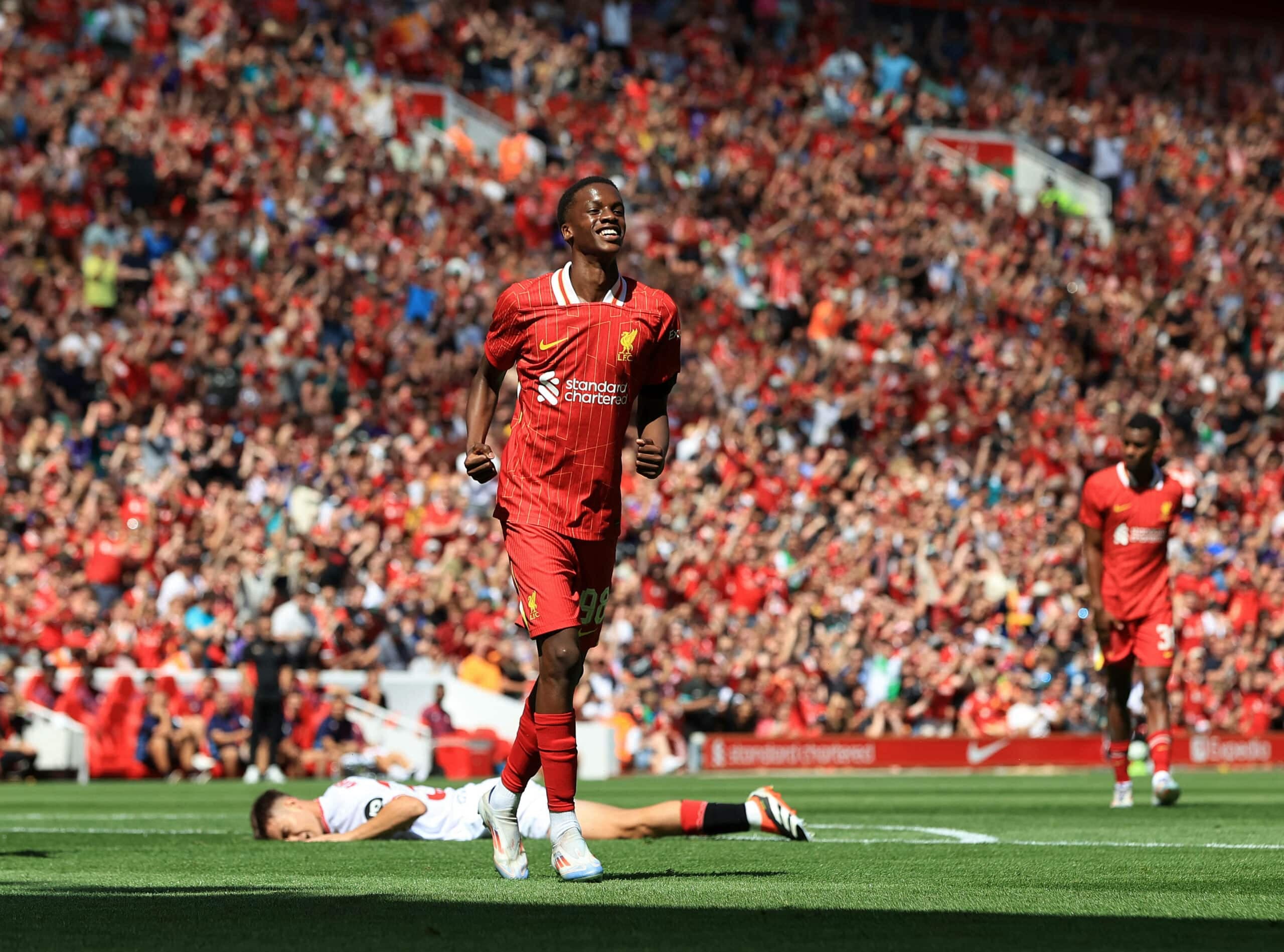 Report: Nottingham Forest have £30m bid rejected for Liverpool star