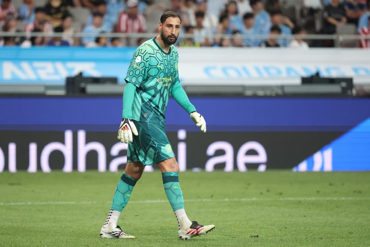 The goalkeeper fit at Manchester City remains a puzzle to solve