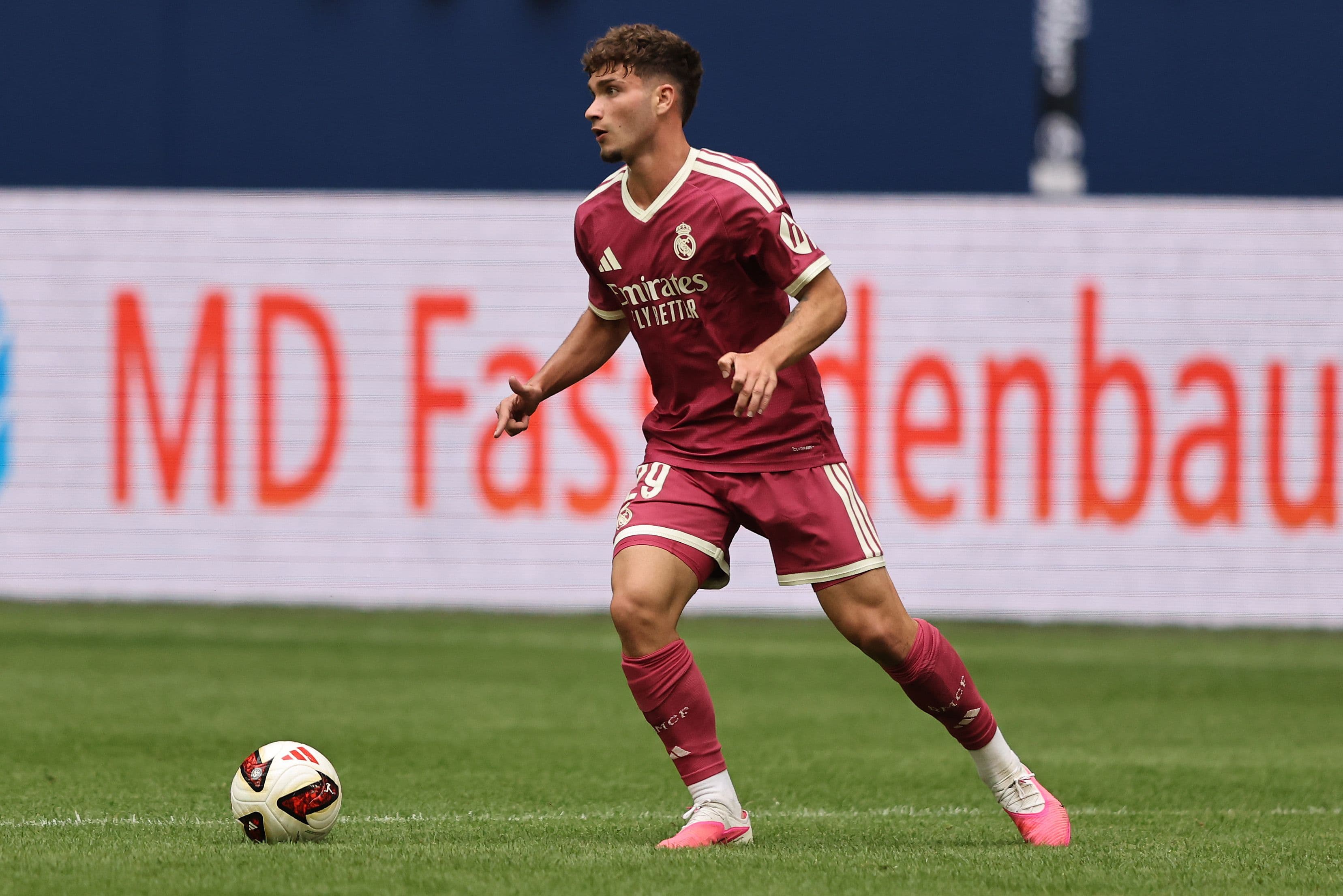 Real Madrid midfielder punished following manager bust-up