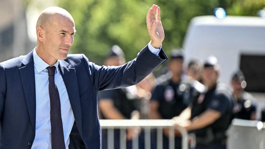 New era for France as Zidane takes charge of national team